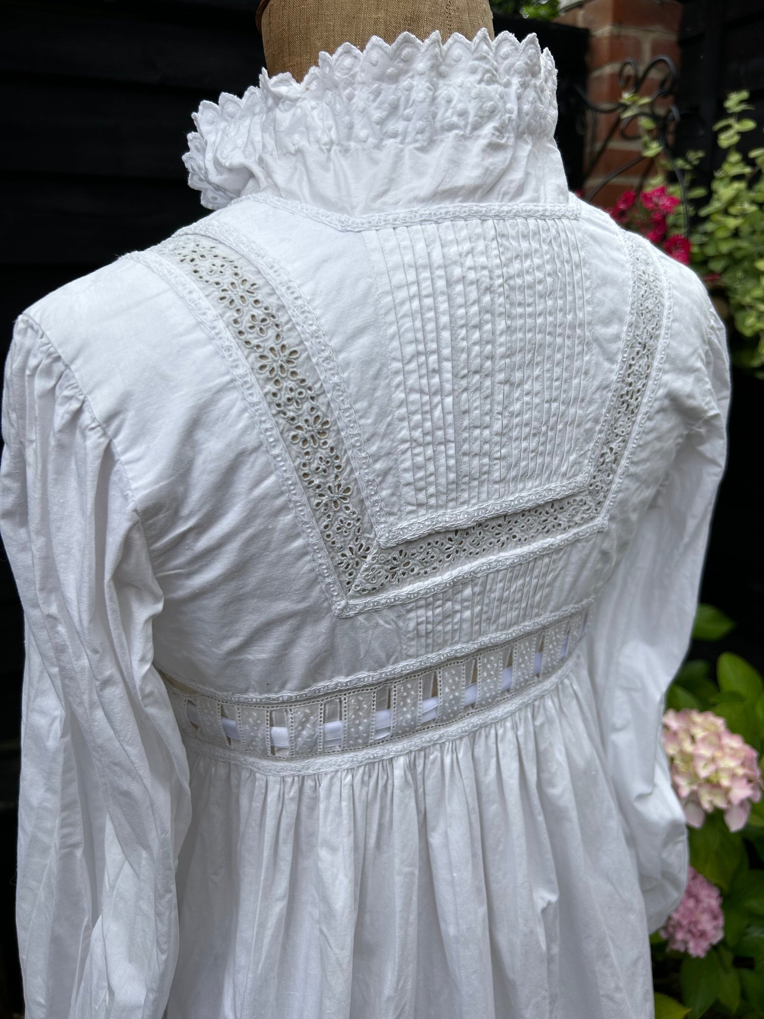 back view of the bodice of an antique white cotton embroidered & broderie anglaise nightgown - Splendid Vintage World