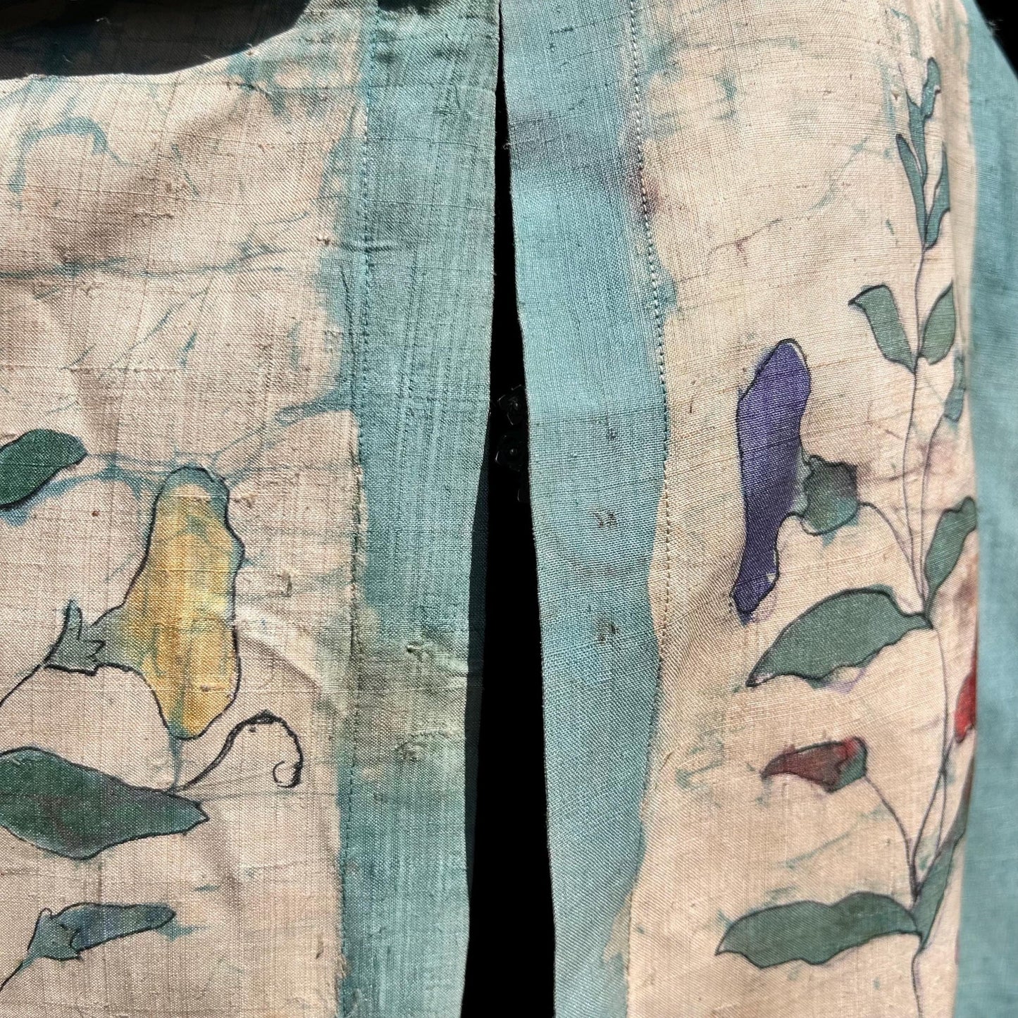 1920s Silk Batik Cape: Pale Blue Floral Vine, Ruched Collar - Splendid Vintage World