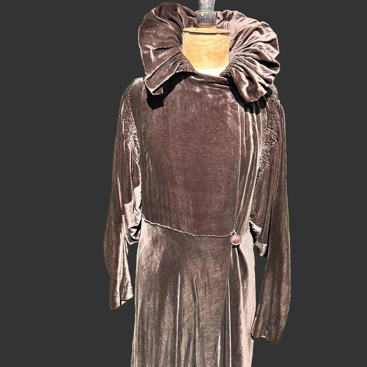 Dark Brown long Velvet Coat with ruched collar Smocked Sleeves on mannequin on dark background - Splendid Vintage World