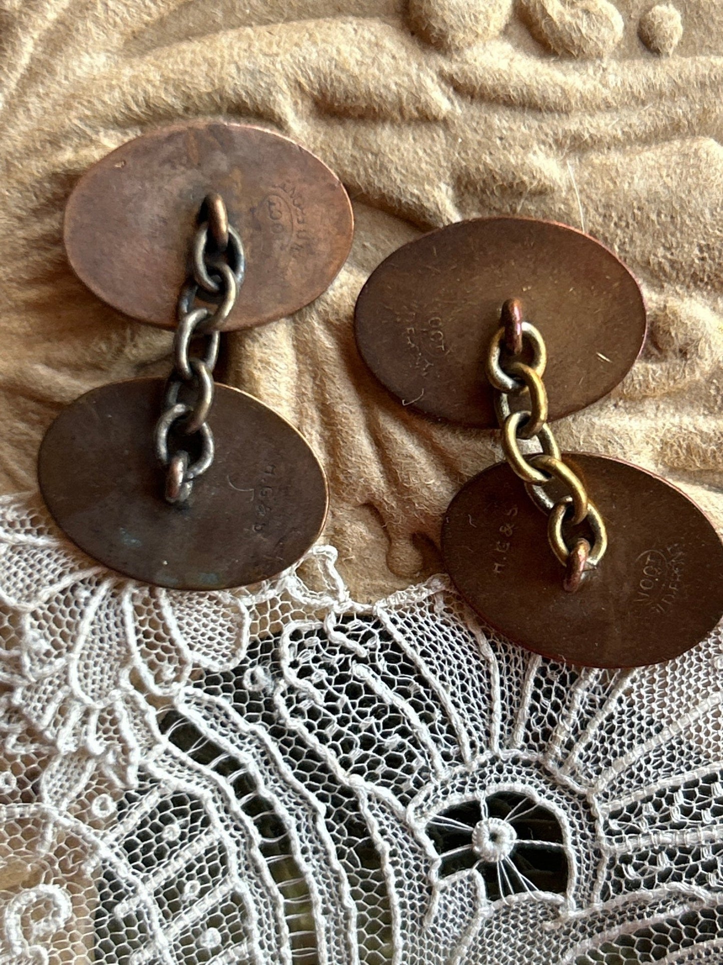 back view of 10CT gold front cufflinks stamped H.G & S with connecting chains - Splendid Vintage World