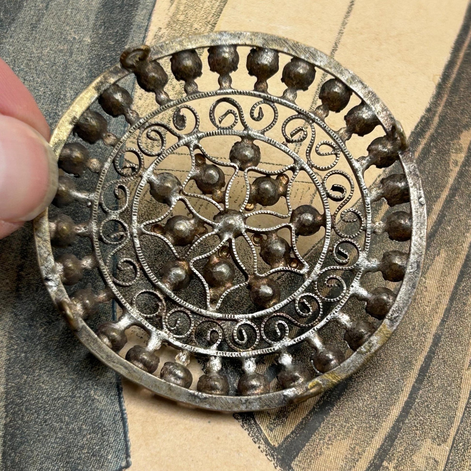 Antique Edwardian diamanté hair decoration or dress adornment Circular it is complete  4 loops to the back for attachment