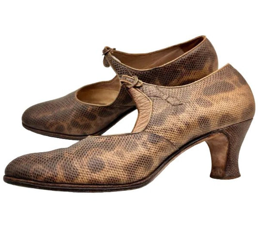 1920s 30s leather shoes with fine buckle strap from Manfield, Selberite Arch preserver Made in England natural pattern