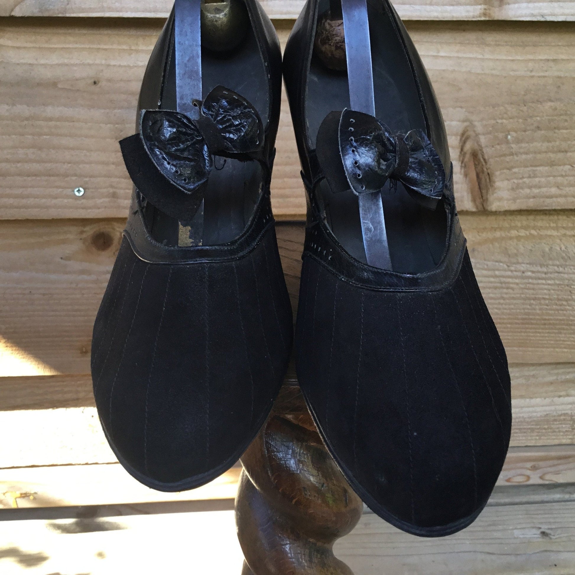 Antique 1930s black leather & suede shoes Lady Hilda Fine Footwear - Splendid Vintage World