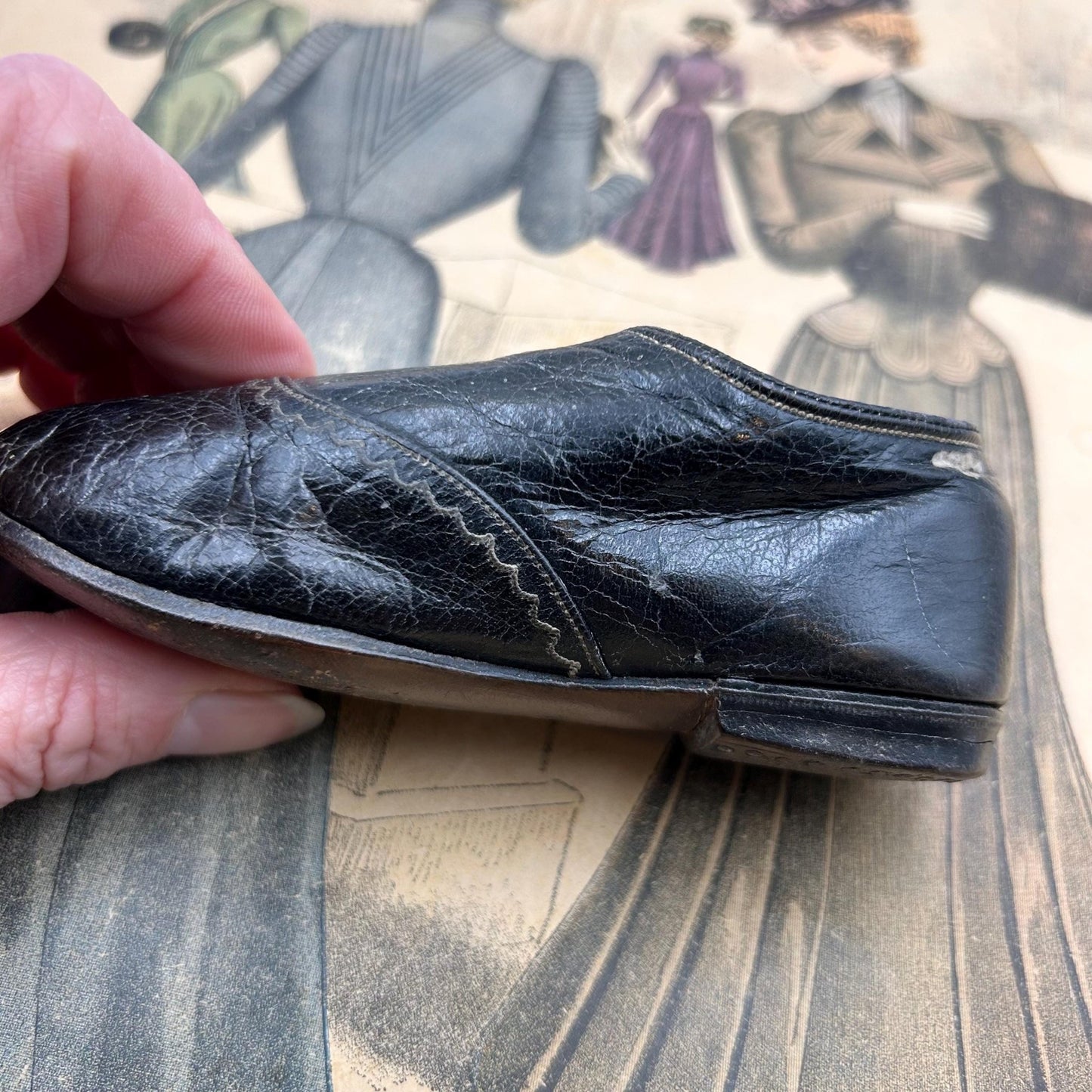 Antique black leather button up shoe, child’s - Splendid Vintage World