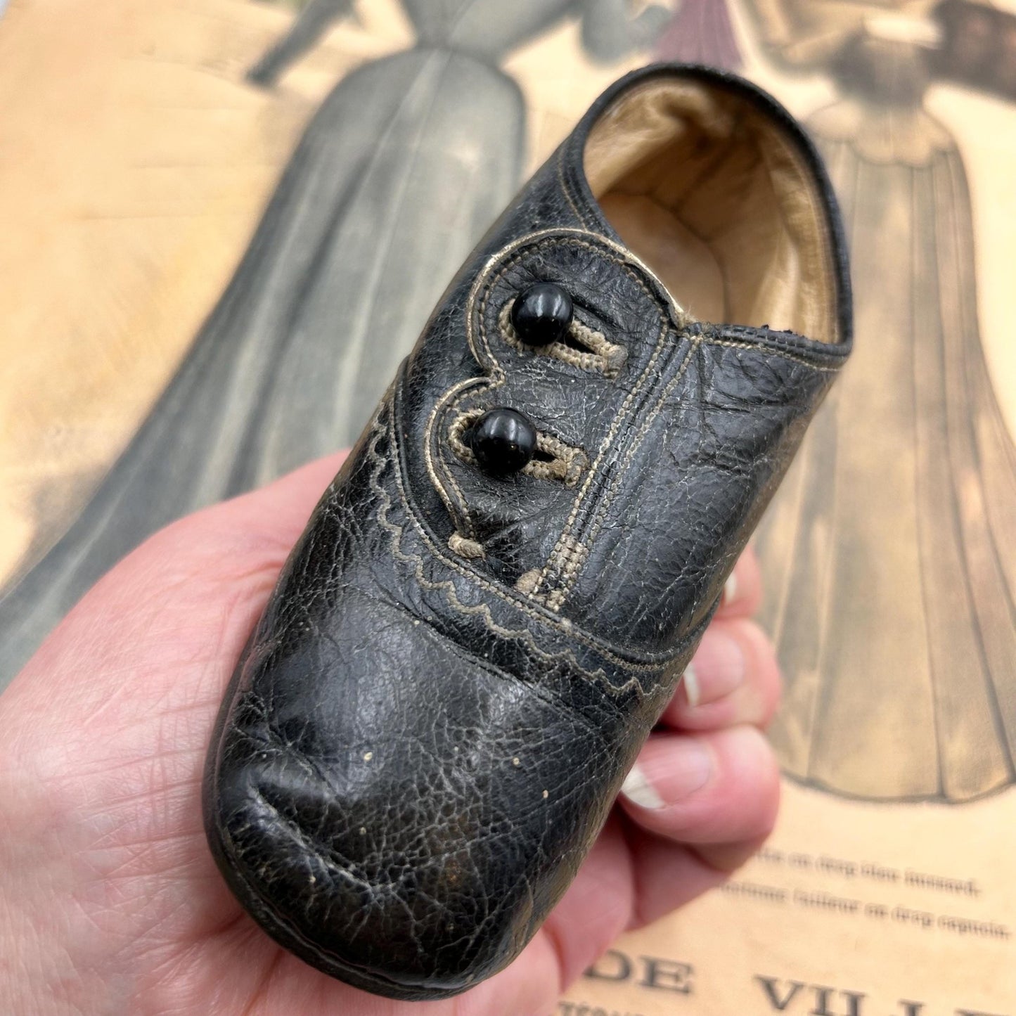 Antique black leather button up shoe, child’s - Splendid Vintage World
