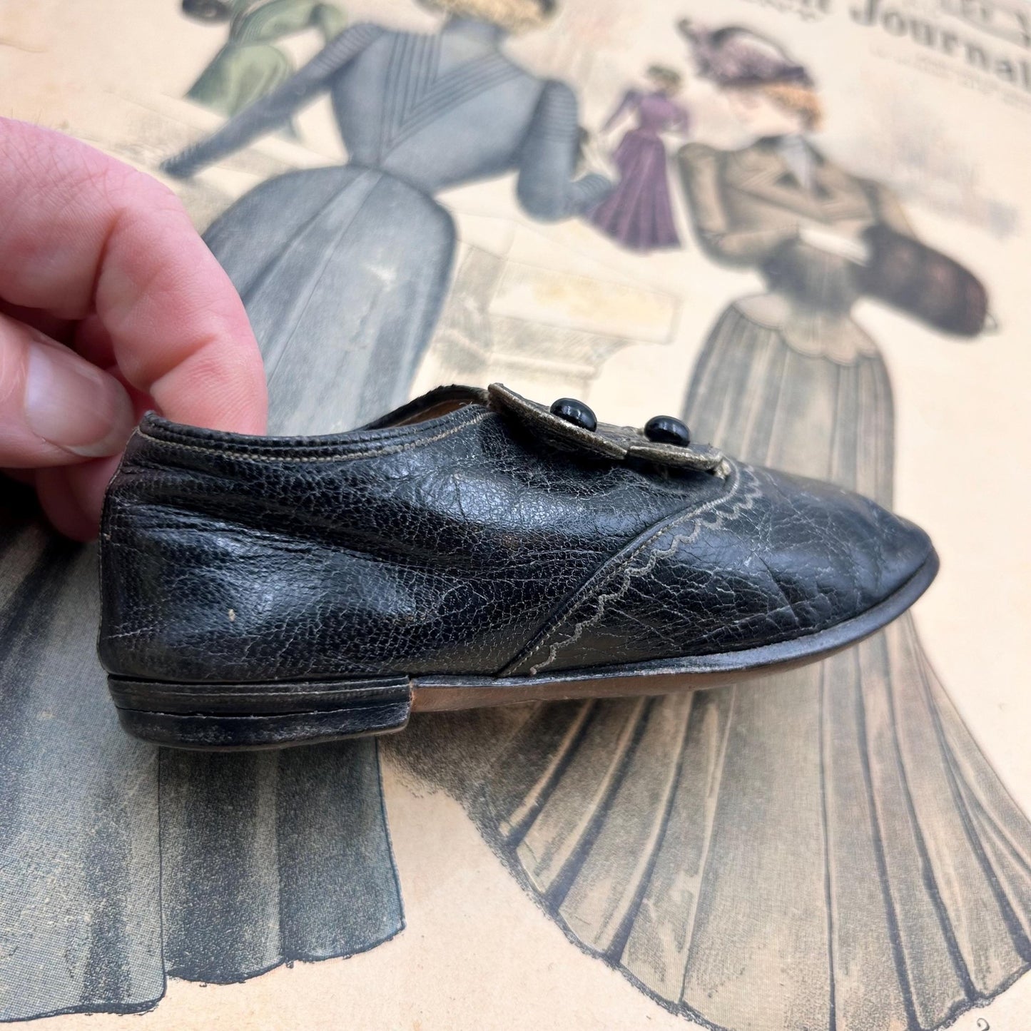 Antique black leather button up shoe, child’s - Splendid Vintage World