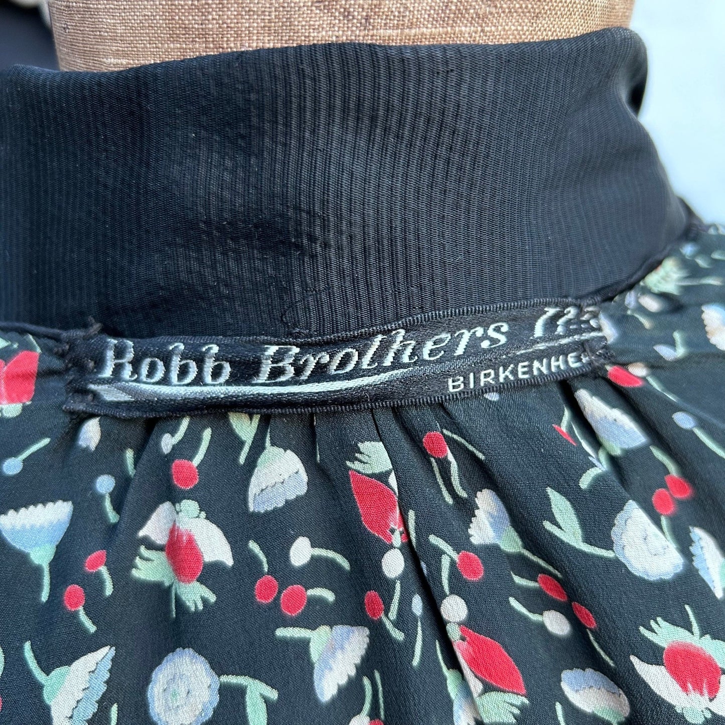 Antique black silk opera cape patterned lining & Robb Brothers Ltd Birkenhead label - Splendid Vintage World