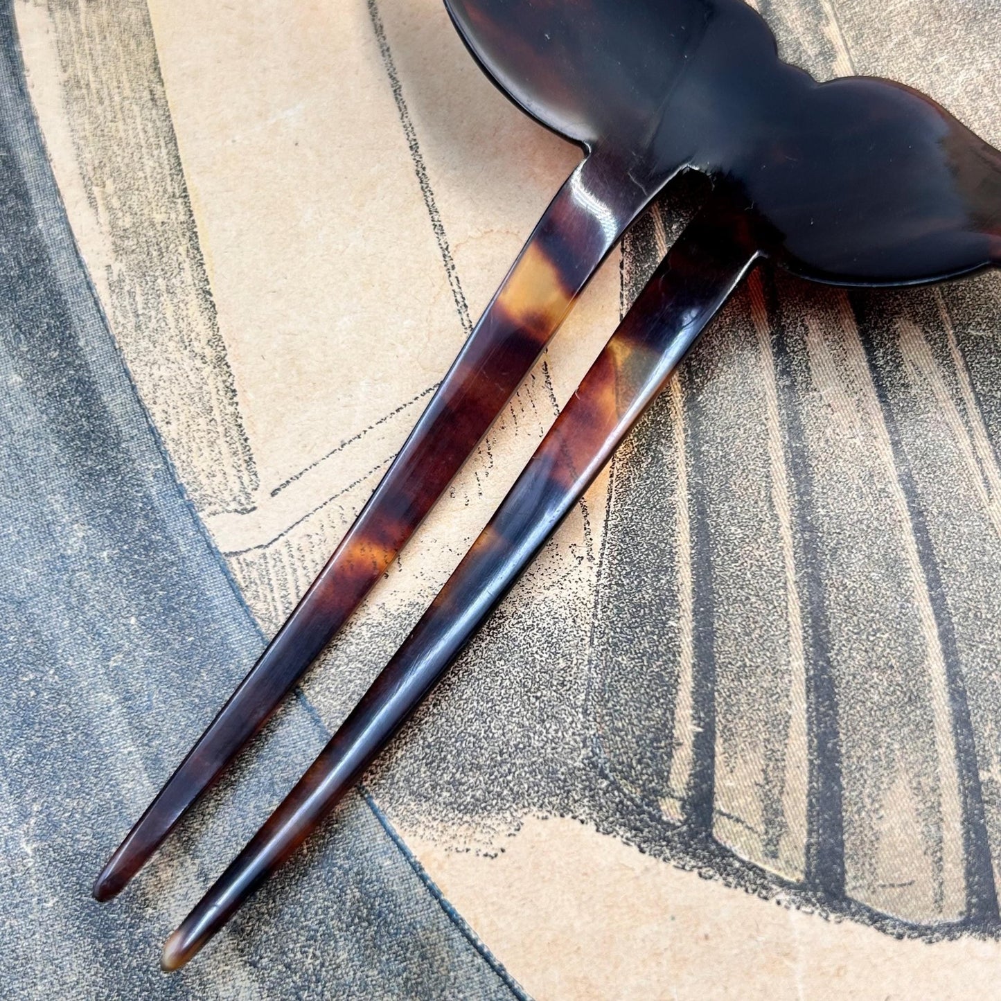 Antique Edwardian faux tortoiseshell hair pin decoration 2 prongs on printed magazine  - Splendid Vintage World