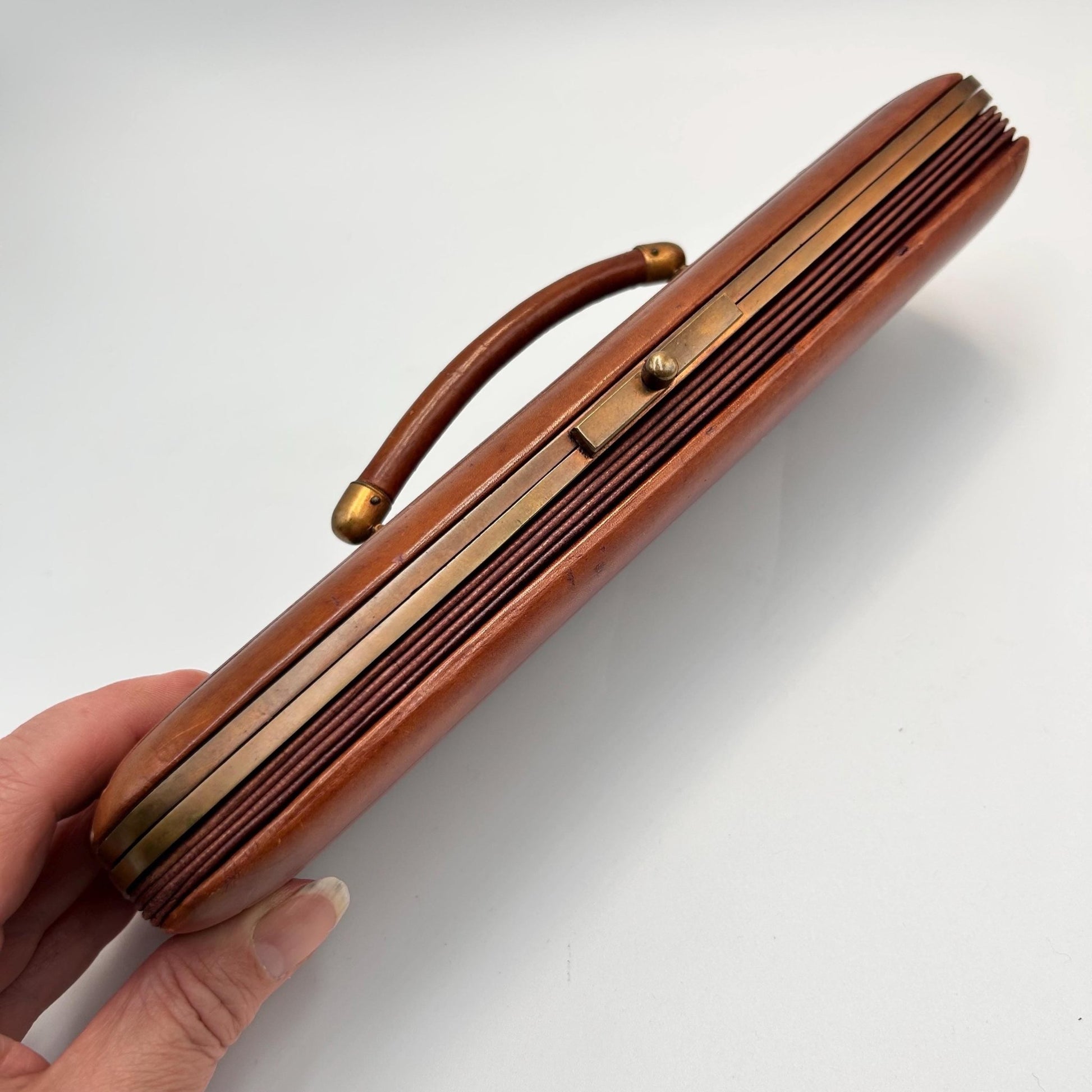 Antique leather expanding glove case, glove box lined in blue silk external front edge and fitments - Splendid Vintage World