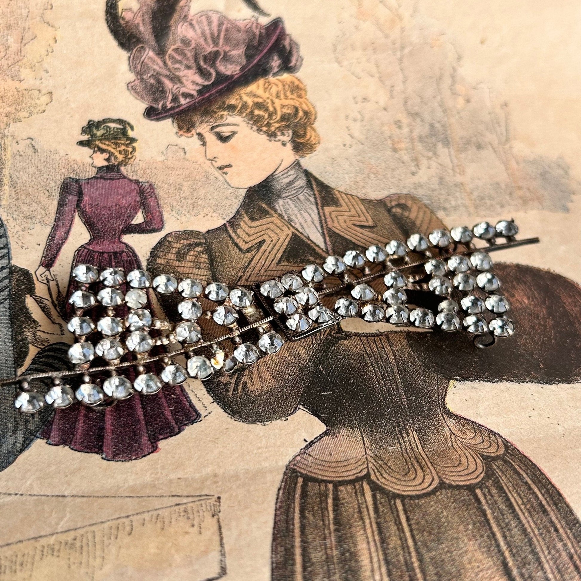 Antique Sparkly Paste Bow belt buckle clasp two piece Art Deco Edwardian claw set - Splendid Vintage World