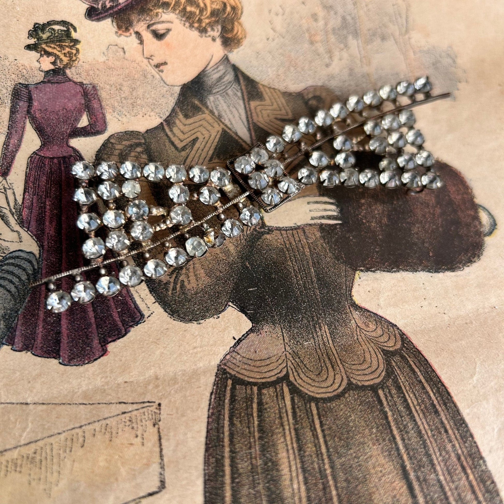Antique Sparkly Paste Bow belt buckle clasp two piece Art Deco Edwardian claw set - Splendid Vintage World