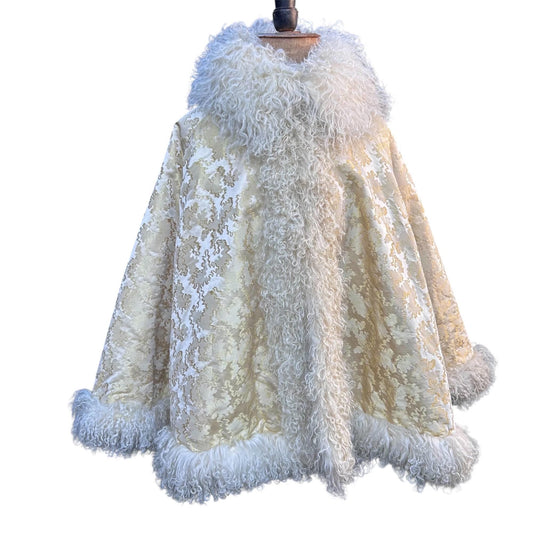 Antique Victorian Edwardian cape of vibrant golden jacquard silk Wedding cape - Splendid Vintage World
