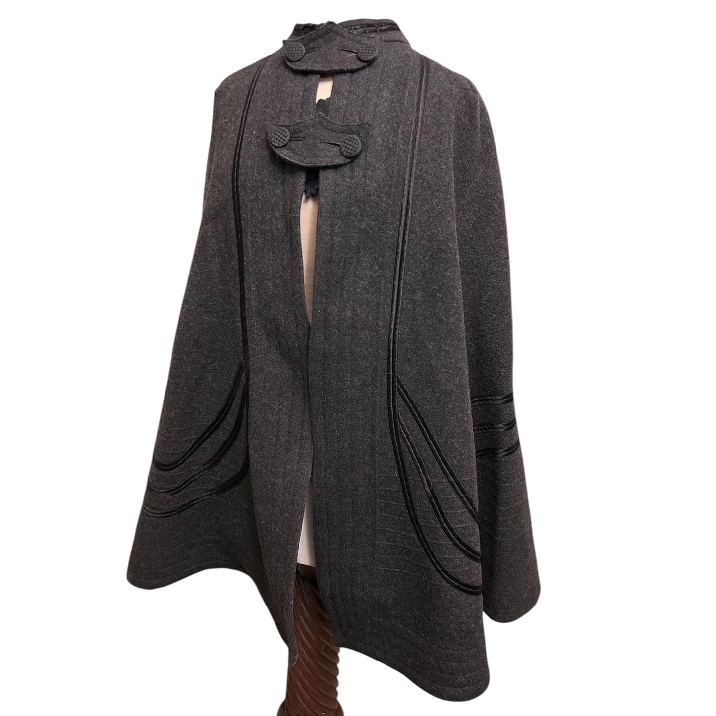 Antique Victorian dark grey wool cape on mannequin on white background - Splendid Vintage World