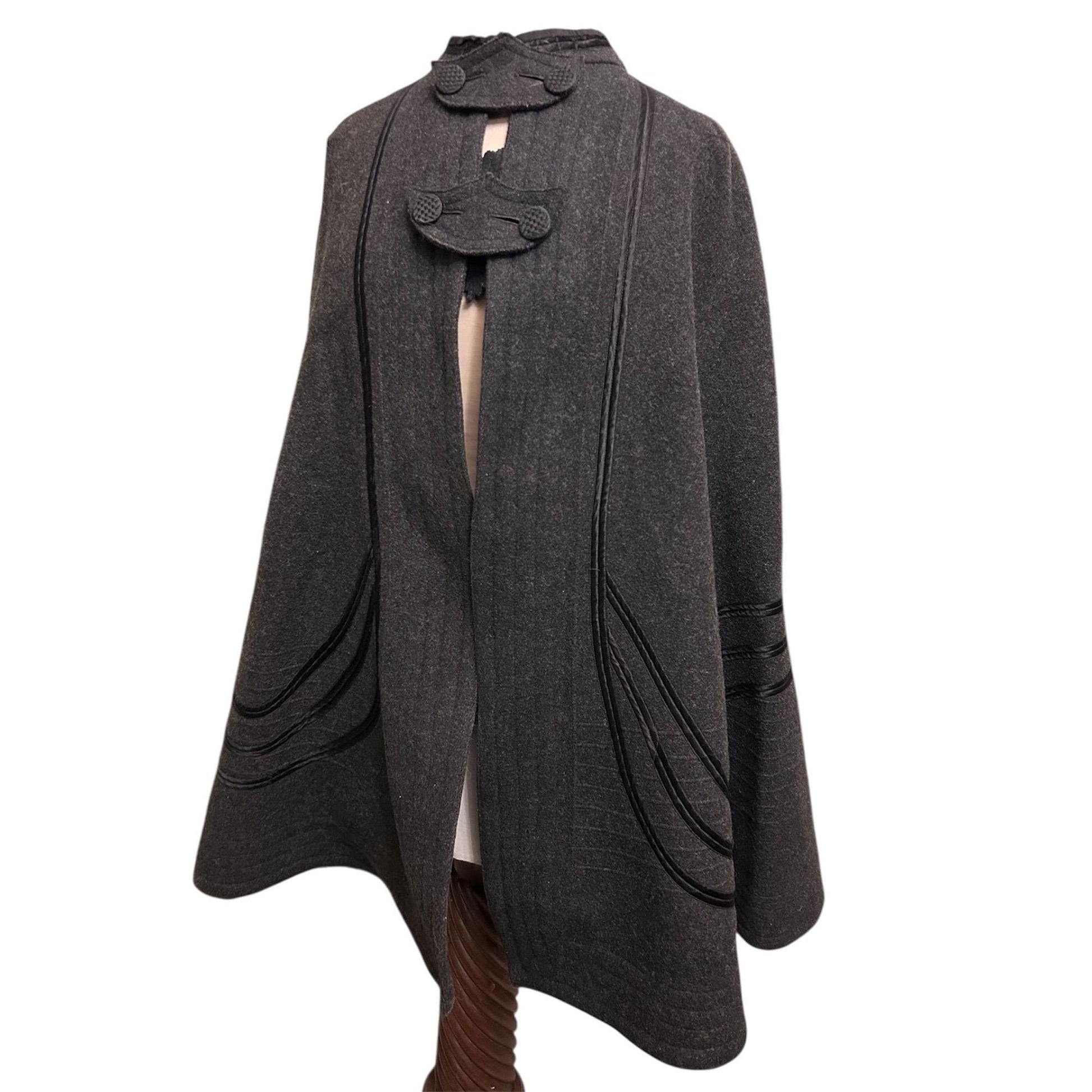 Antique Victorian dark grey wool cape on mannequin on white background - Splendid Vintage World
