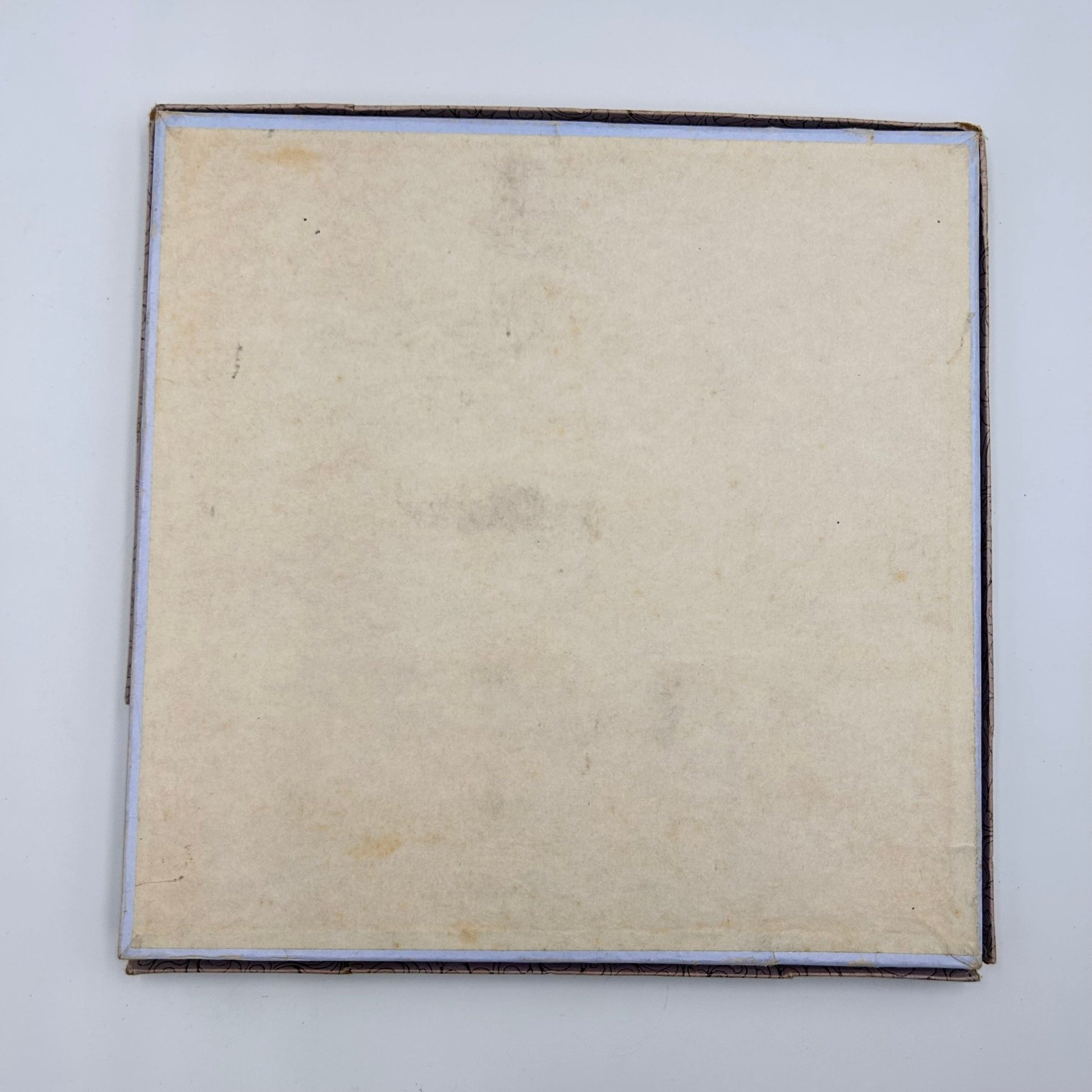 Antique Walpole brothers Linen handkerchiefs box underside - Splendid Vintage World