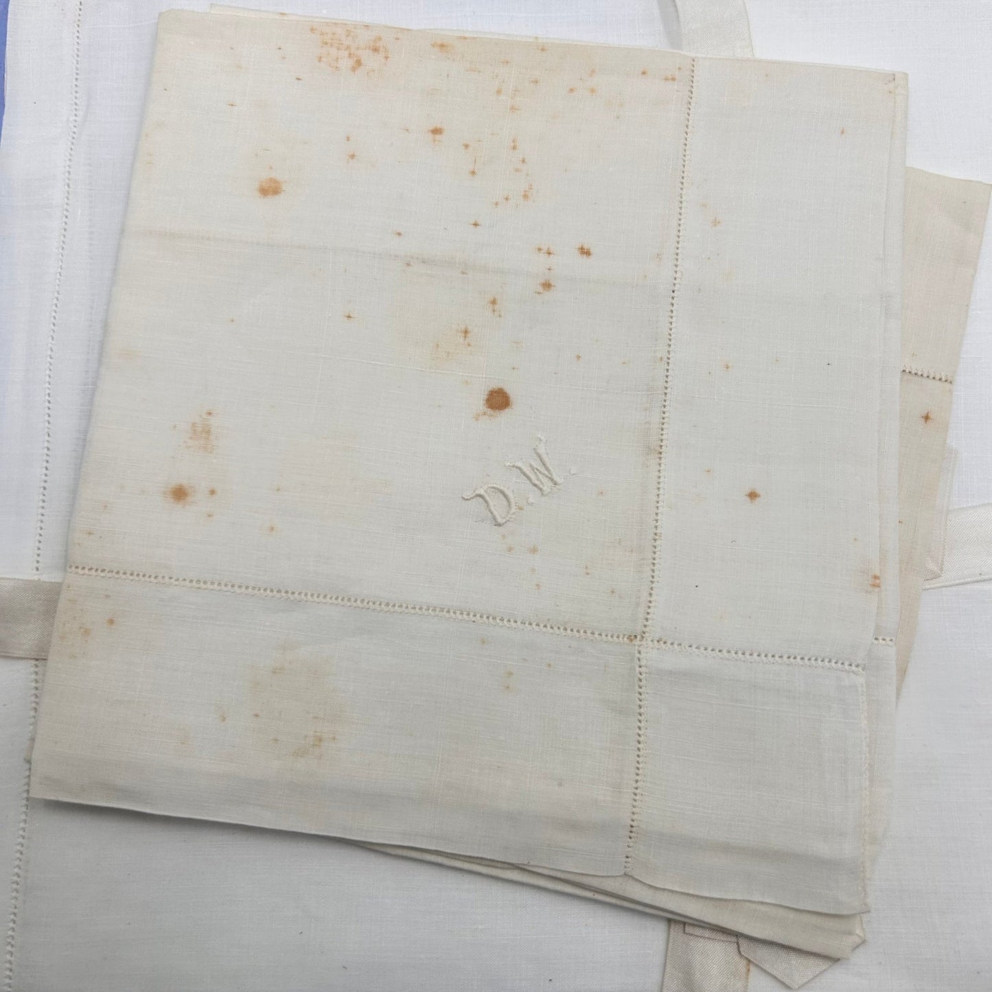 Antique Walpole brothers Linen handkerchiefs storage marks - Splendid Vintage World