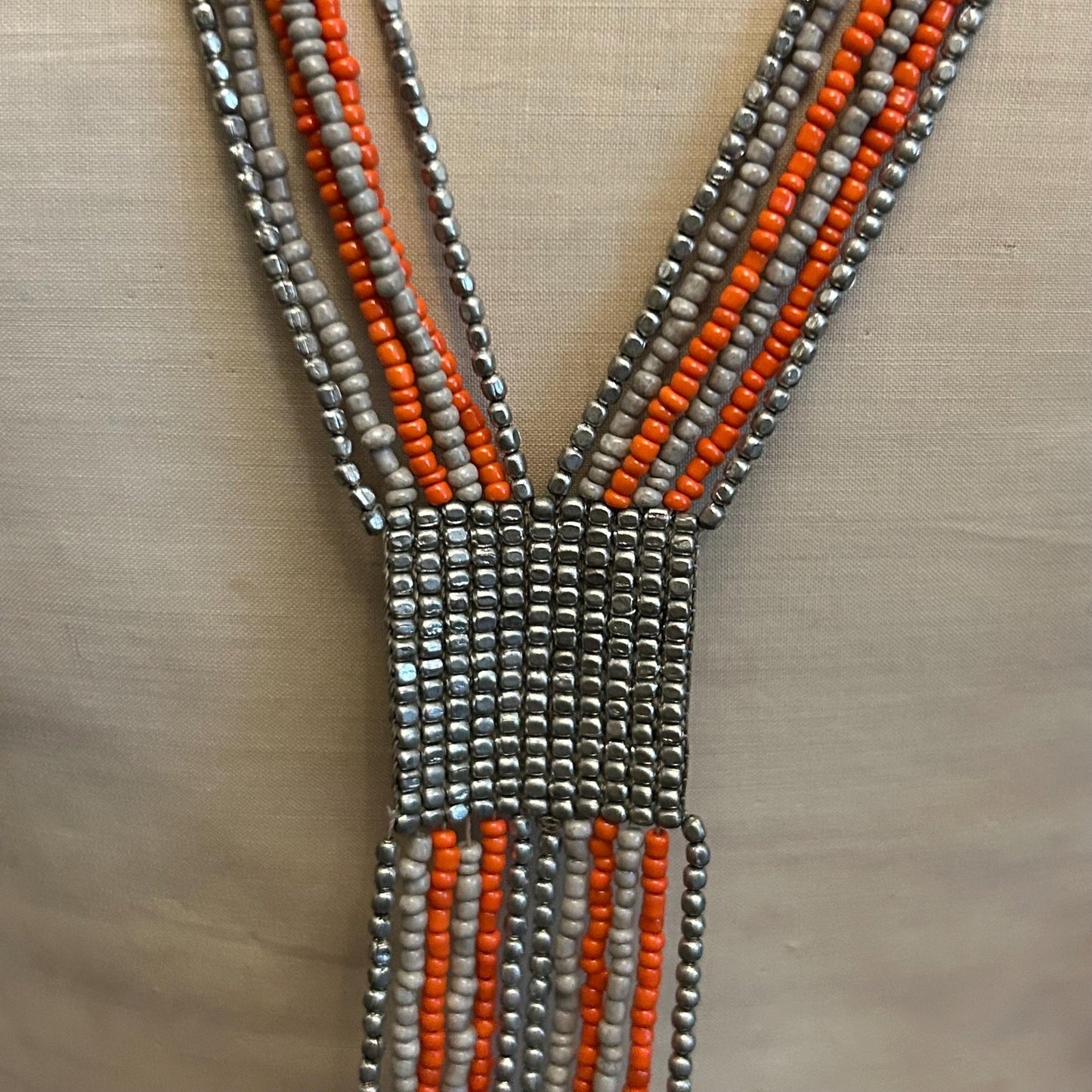 Art Deco Sautoir Necklace: Silver Metal , grey & Orange Glass Beads