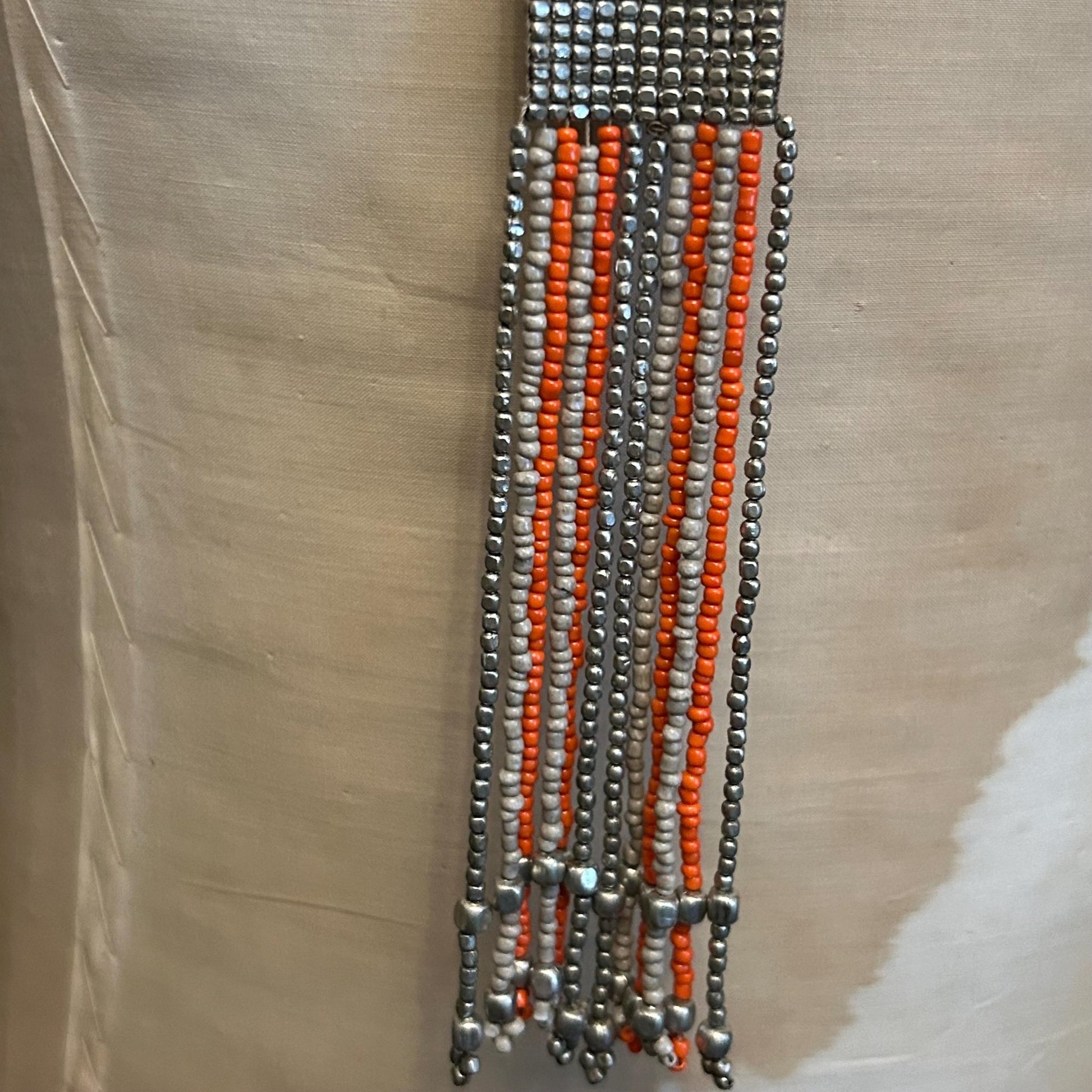 Art Deco Sautoir Necklace: Silver Metal, grey & Orange Glass Beads
