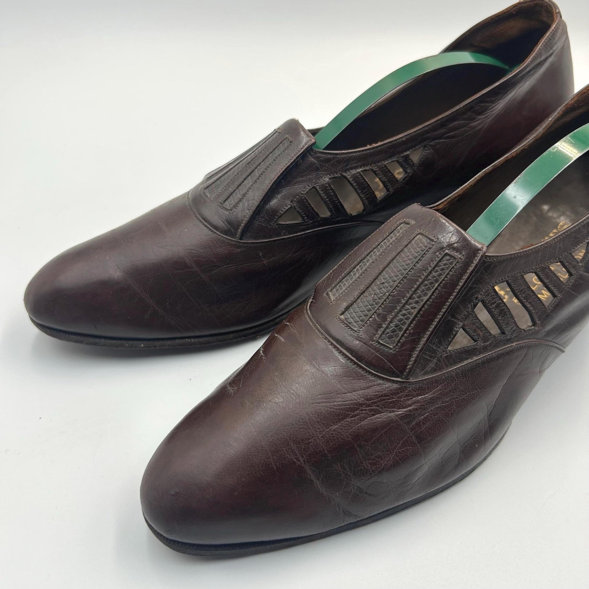 Edwardian 1910s brown Leather Shoes with Cut out Design & faux lizard inserts by J. Jacques