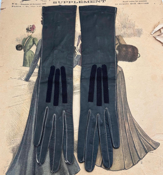 Edwardian kid leather gloves metal buttons 6 1/4 Viking brand narrow slate grey - Splendid Vintage World