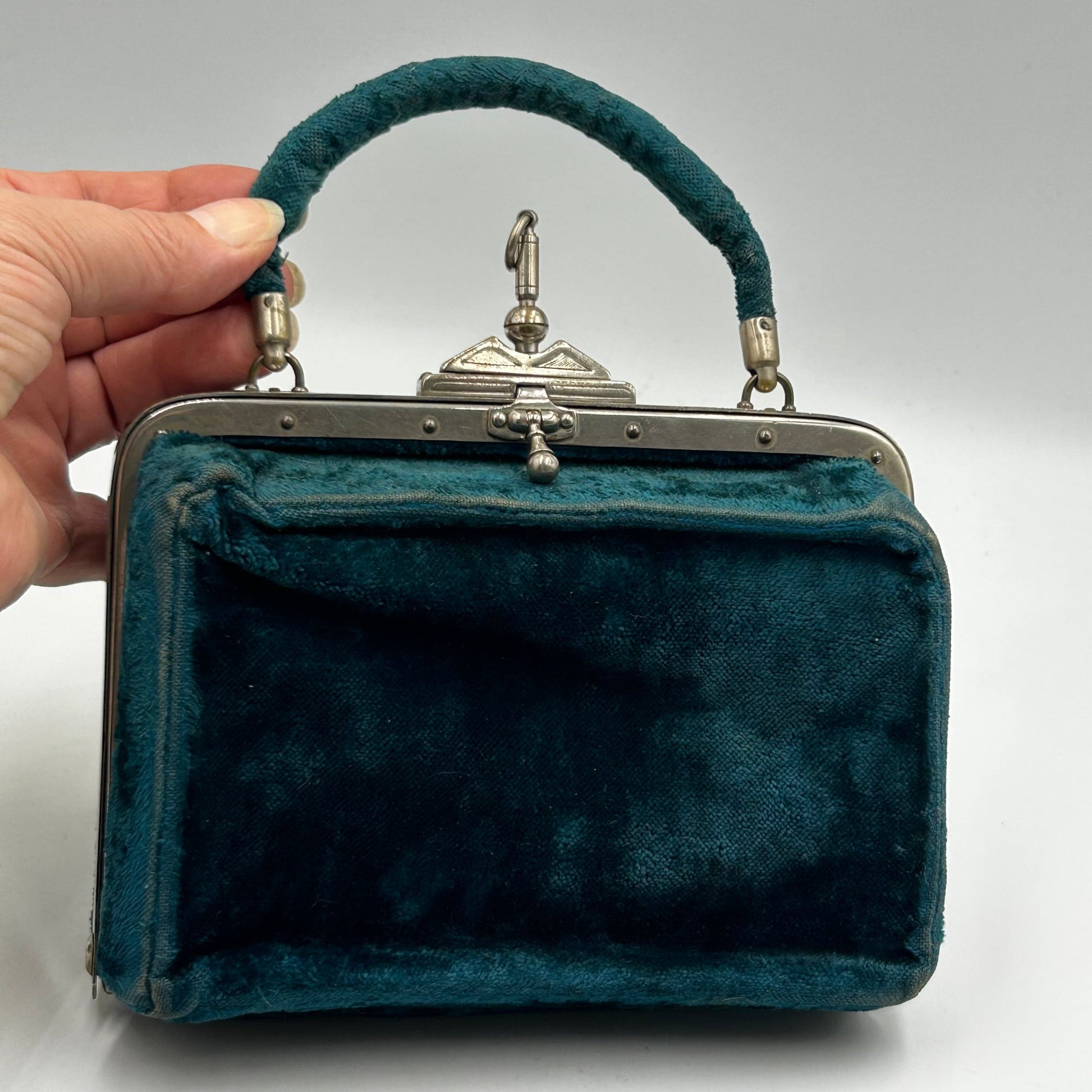 Victorian teal velvet sewing etui handbag Rd No 18746 Paris Depose - Splendid Vintage World
