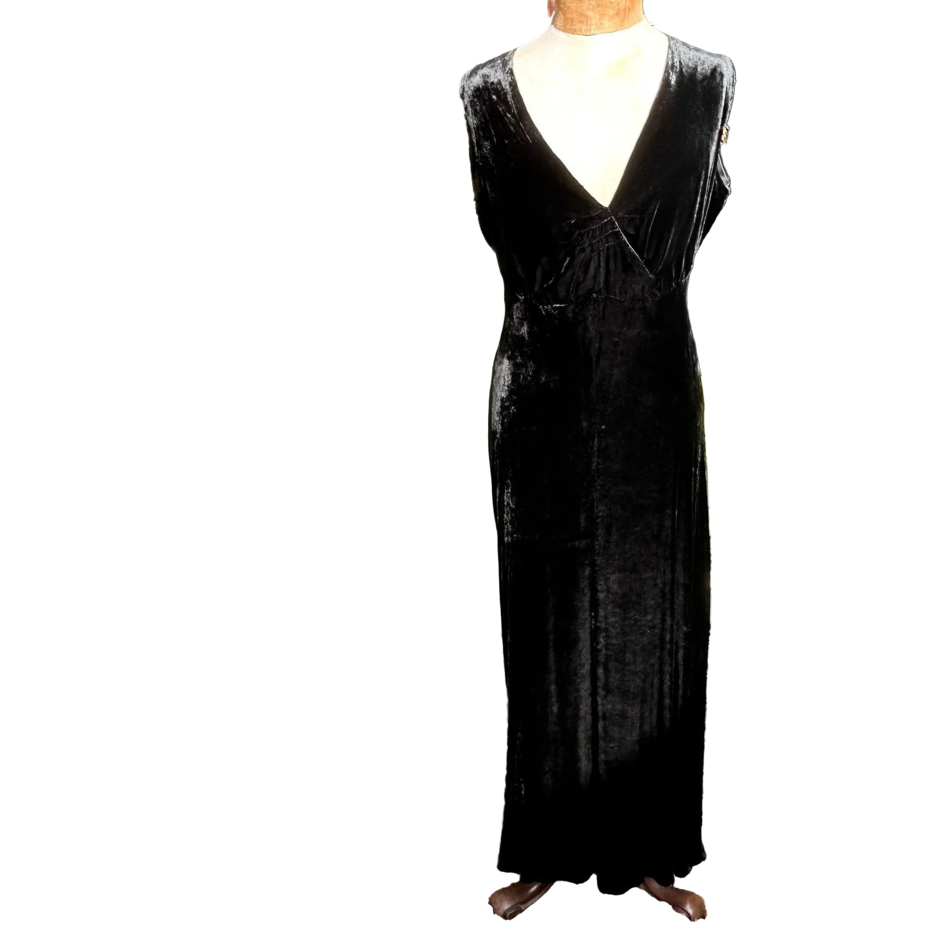 Vintage 1930s long black velvet bias cut evening dress sleeveless on mannequin on white background - Splendid Vintage World