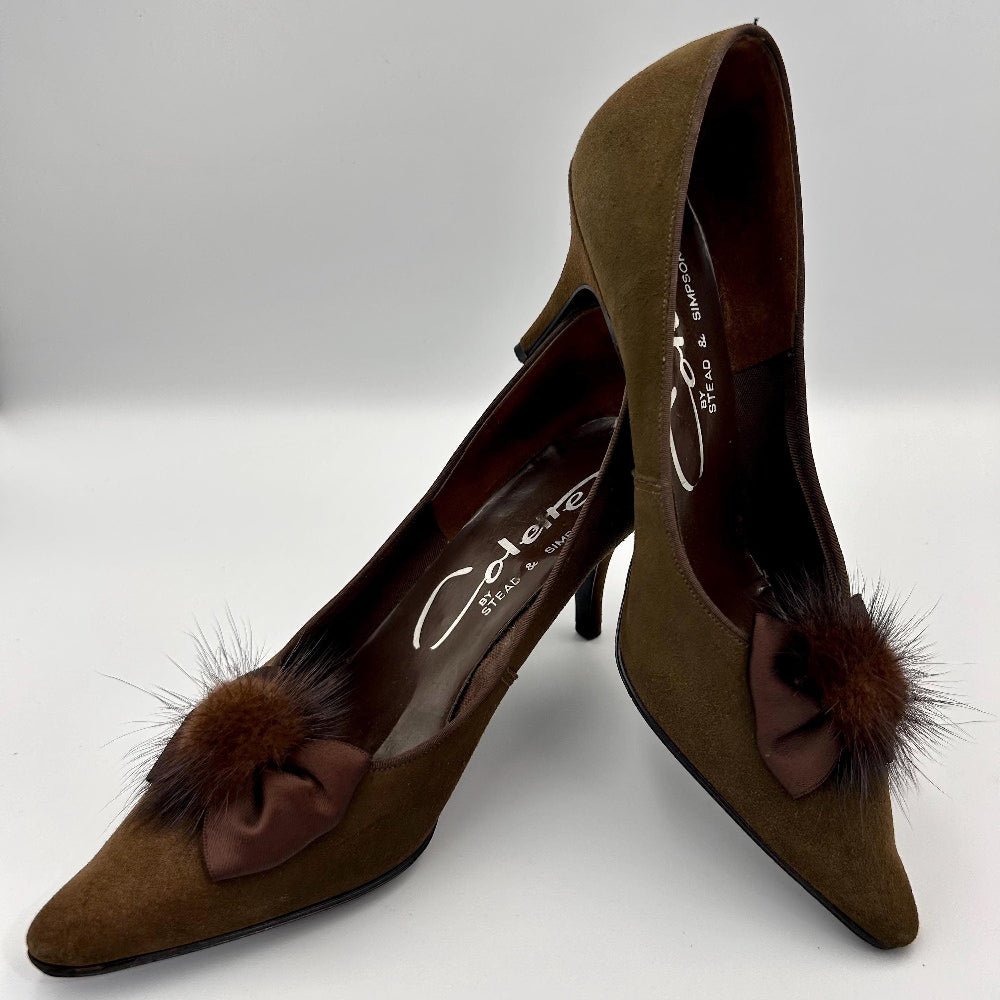 pair of brown Suede Stiletto heel shoes with pointed toes & brown Mink fur Trim vamp on light ground - Splendid Vintage World