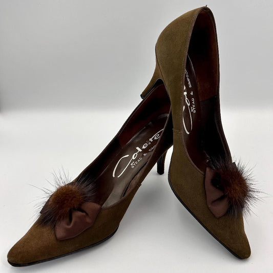 pair of brown Suede Stiletto heel shoes with pointed toes & brown Mink fur Trim vamp on light ground - Splendid Vintage World