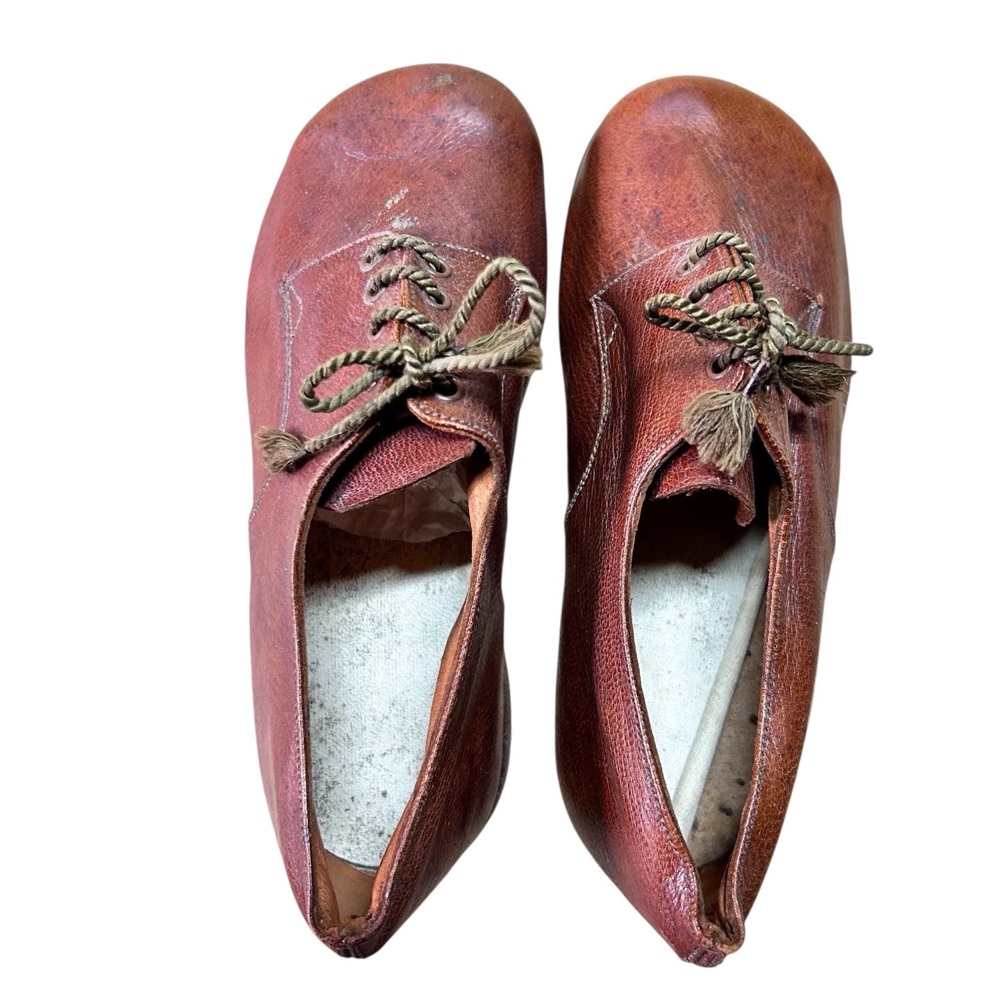 Genuine Vintage brown leather Childs shoes, lace up with only light use c1930s but possibly bit later Conker brown in colour