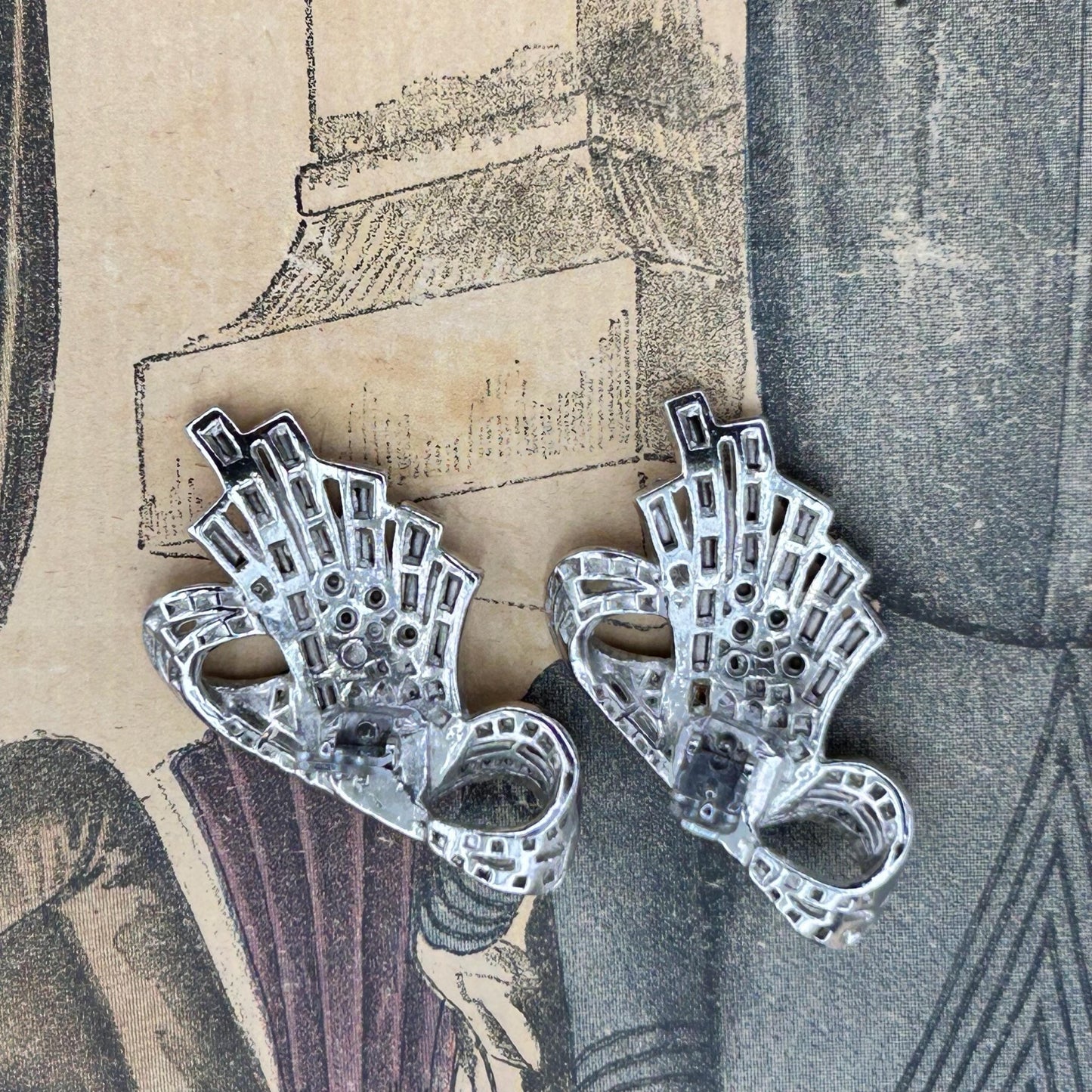 Vintage dress clips, decorative brooches or shoe clips clear sparkly bows - Splendid Vintage World