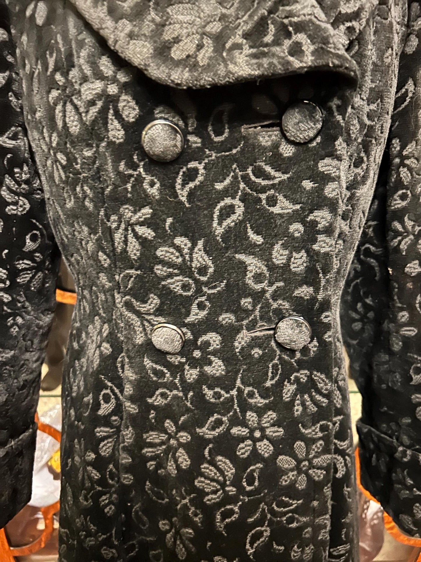 Vintage black floral velvet coat double breasted close up - Splendid Vintage World