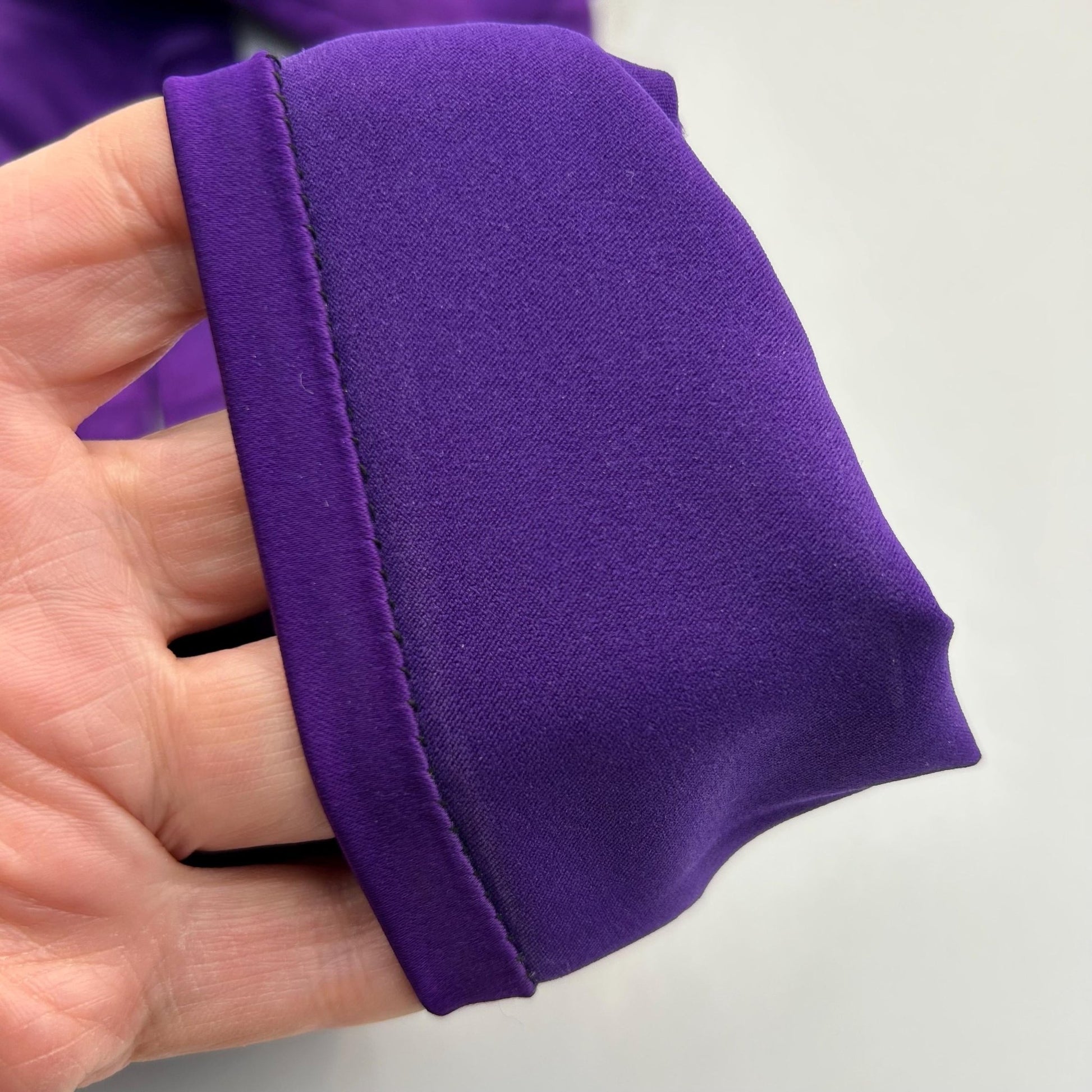 Vintage Long purple satin gloves by Neyret France 7, 37.5cm Long - Splendid Vintage World