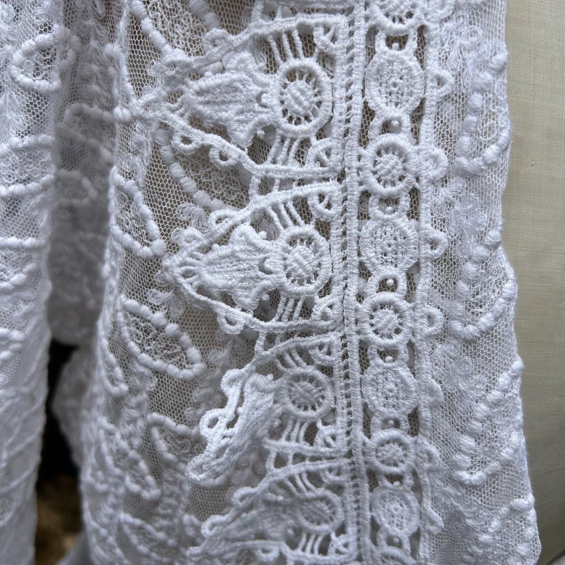 Vintage sheer Embroidered Tulle bridal Wedding Jacket, Lace Collar - Splendid Vintage World