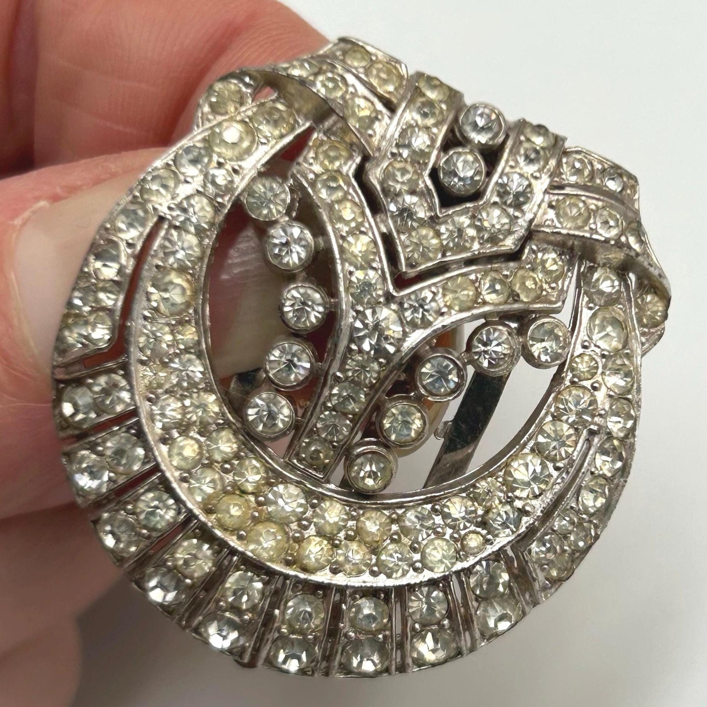 Vintage Trifari sparkly glass & silver dress clip brooch or hat decoration - Splendid Vintage World