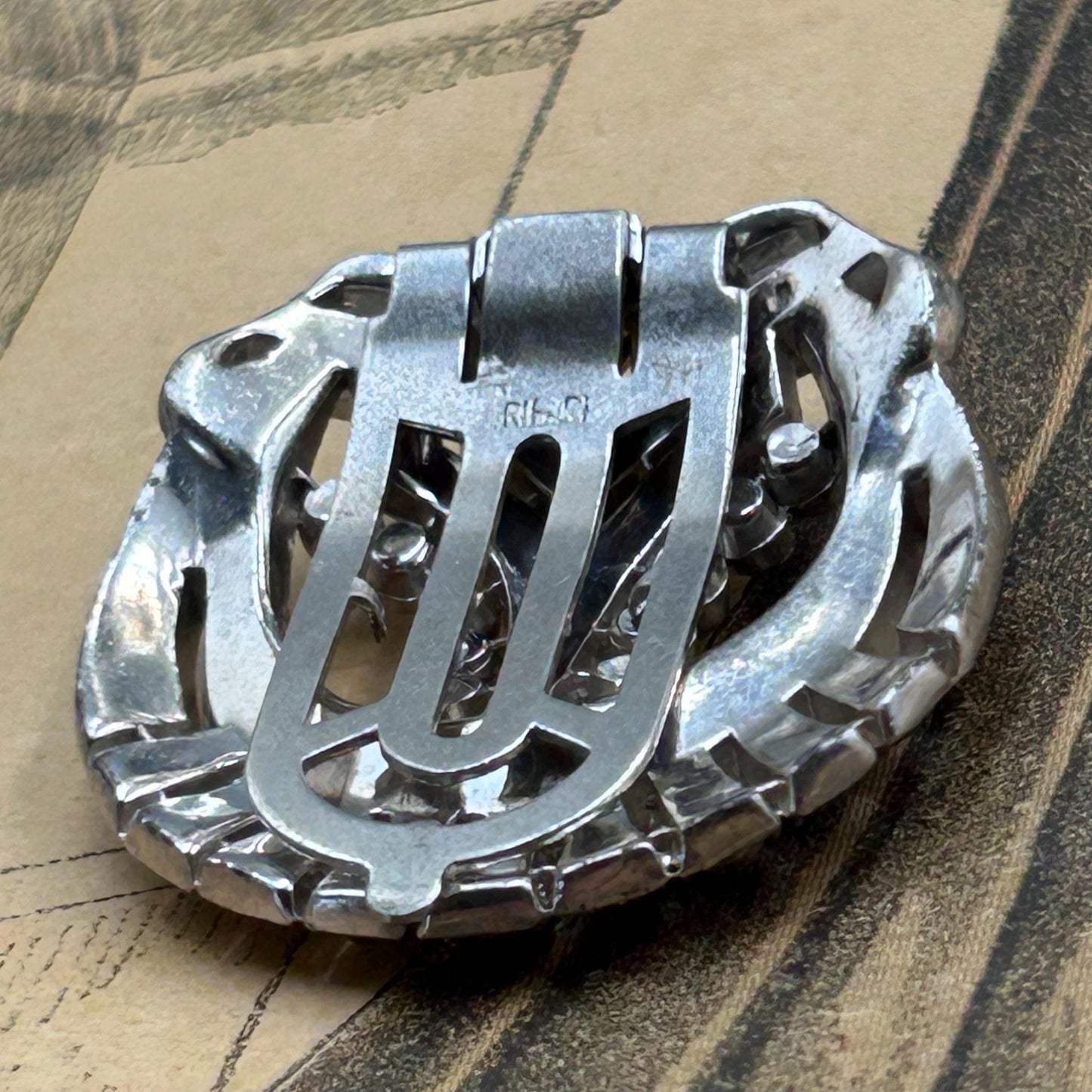 Vintage Trifari sparkly glass & silver dress clip brooch or hat decoration - Splendid Vintage World