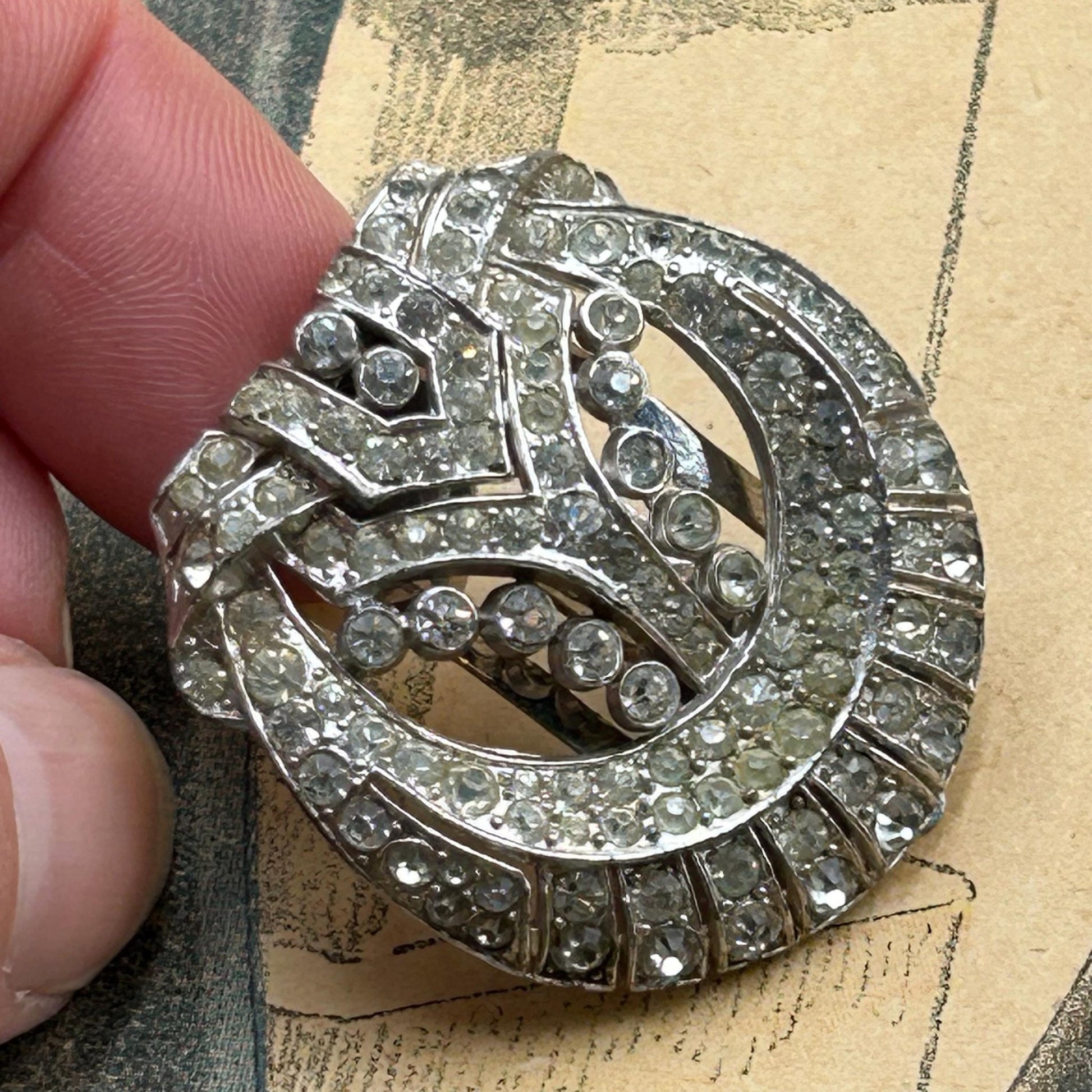 Vintage Trifari sparkly glass & silver dress clip brooch or hat decoration - Splendid Vintage World